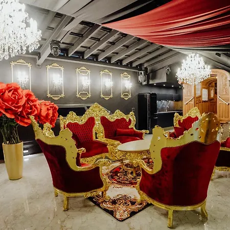 Les Lofts D'exception - *