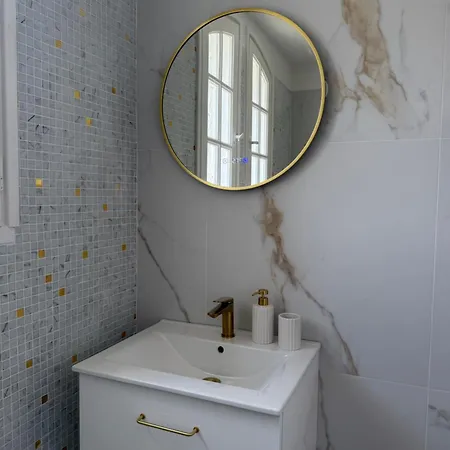 Les Lofts D'exception - *