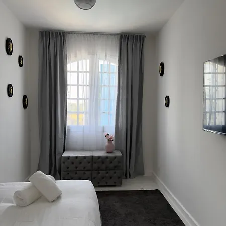 Les Lofts D'exception - *